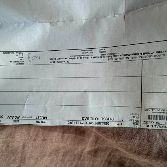 LIKE NEW Sara Battaglia Plisse Tote Bag - Picture 8 of 9